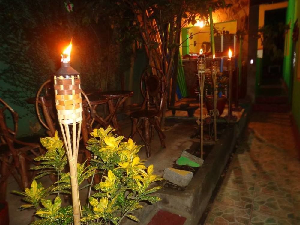 Hostal Leyendas Leon Exterior photo